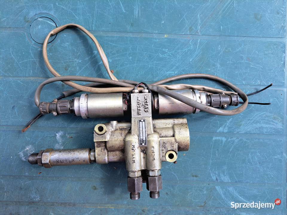 Rozdzielacz hydrauliczny z cewkami na 24V typ Pozostałe Olsztyn