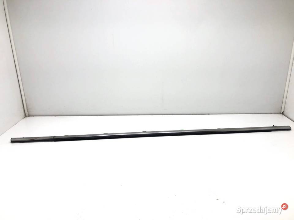 LISTWA ZGARNIAJĄCA PRZÓD PRAWY HONDA CRV III osobowe sprzedam