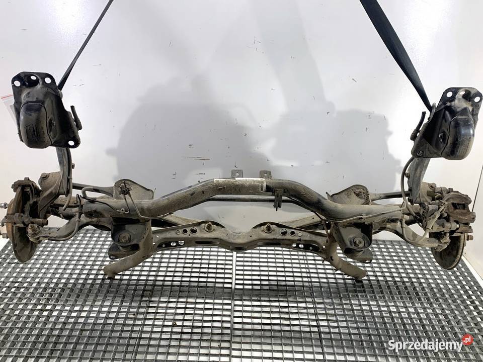 BELKA TYŁ VW GOLF VII Hatchback 5Q0500042PE