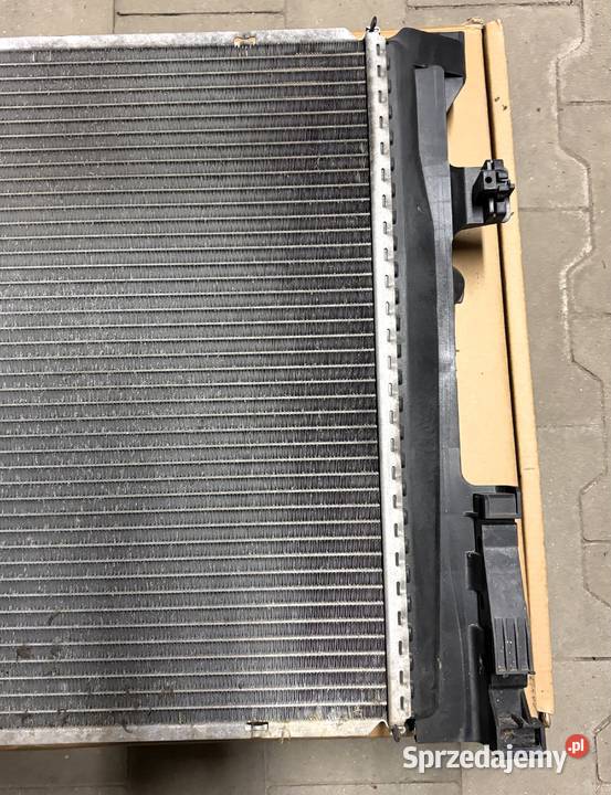 Chłodnica wody Mercedes A2465001203 W176 W242 Kraków sprzedam