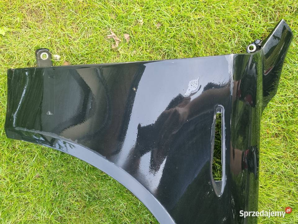 Błotnik prawy przód alfa romeo 159 czarny nero Kobyłka