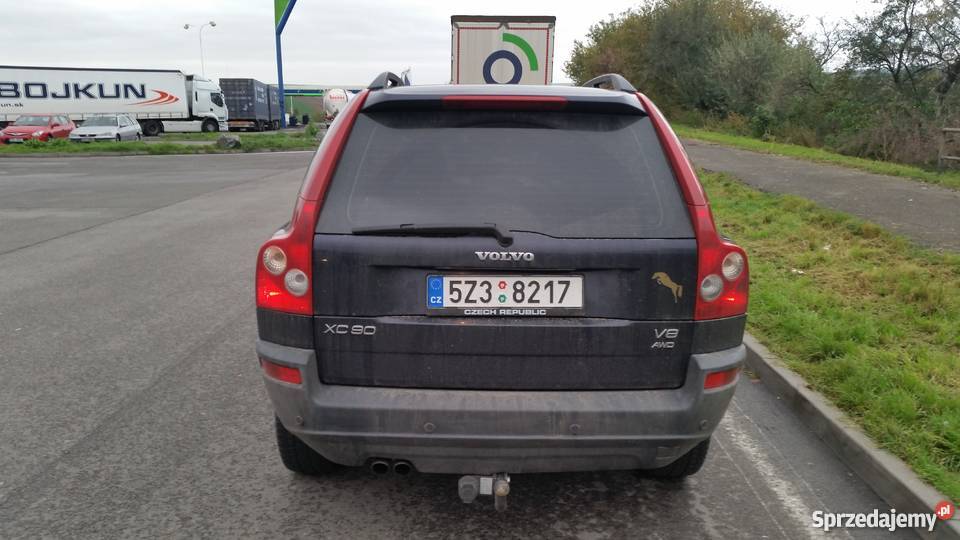 sprzedam volvo xc90 v8 Dalków sprzedam