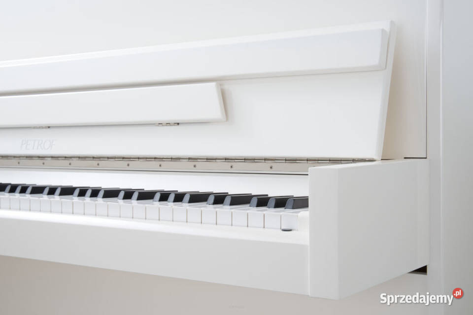 Pianino Petrof P118 Special biały połysk chrom