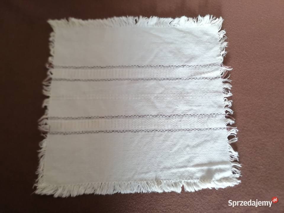 Serwetka lniana z frędzelkamiKwadratowa Łódź