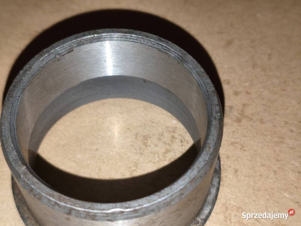 Tuleja łożyskowa dyfra przekładni głównej Dniepr Leszno sprzedam