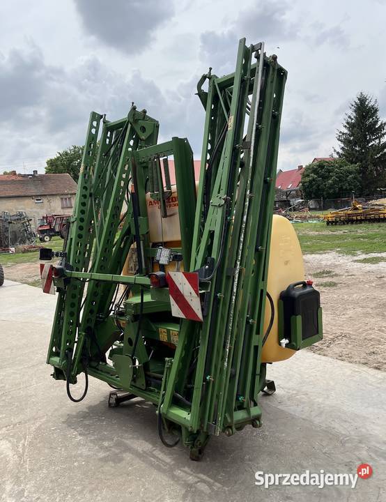 Opryskiwacz zawieszany Amazone UF1200 18 metrów Strzelin