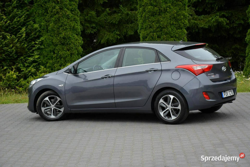 Hyundai i30 Lift 102 przebieg Duża Navi Kamera Ostrów Mazowiecka