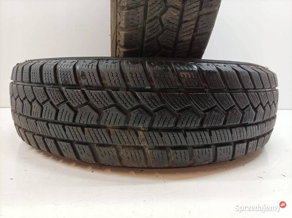 2x OPONA ZIMOWA MIRAGE MRW562 15570R13 2624620 Samochodowe sprzedam