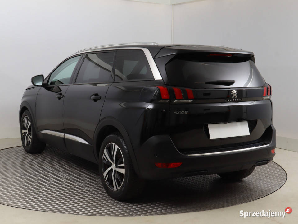 Peugeot 5008 PureTech 130 skórzana tapicerka