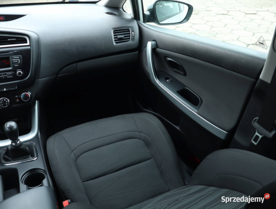 Kia Ceed 16 GDI 137469km Łódź sprzedam