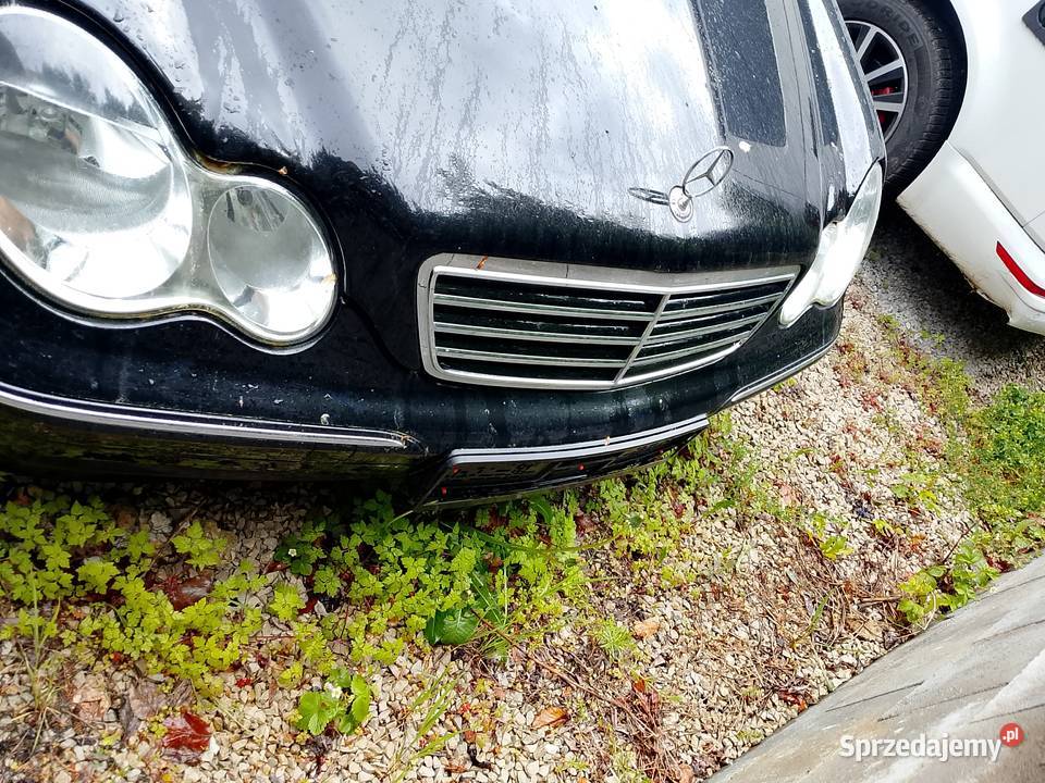 2 mercedesy Klasa C i Klasa E okazja Rok produkcji 2006 Klasa E Warszawa