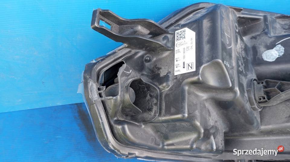 LAMPA REFLEKTOR PRAWY PRZÓD EU 10019009 NISSAN osobowe Nowy Tomyśl