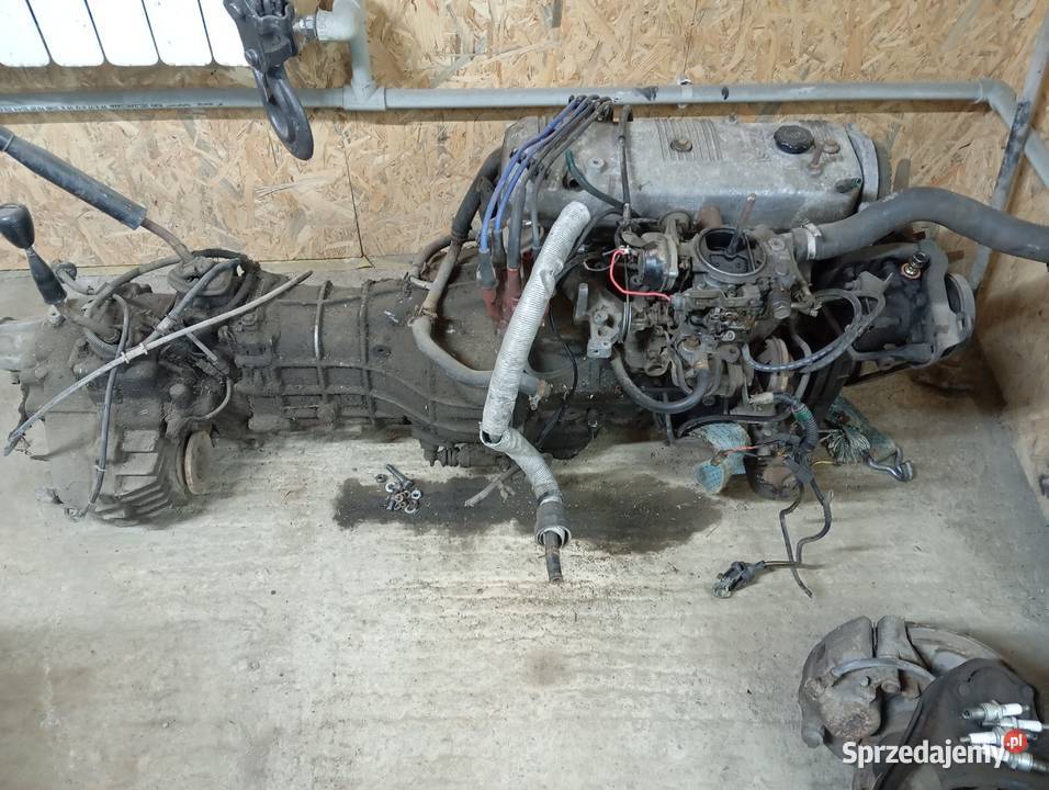Sprzedam części Isuzu trooper 26 podkarpackie Lesko