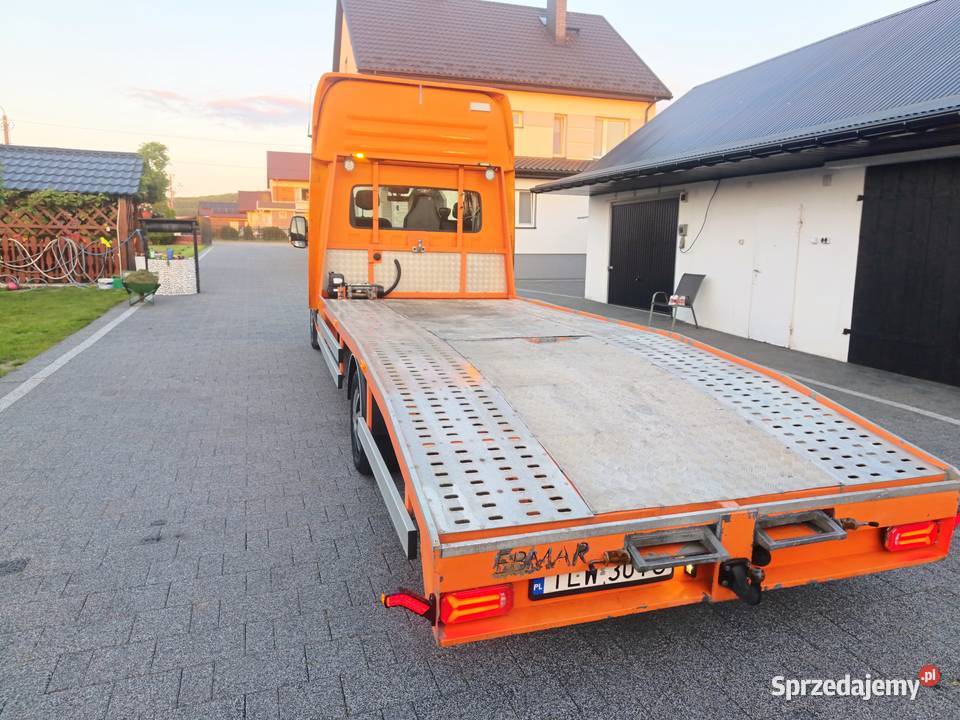 Auto laweta Renault Master Samochody dostawcze Włoszczowa
