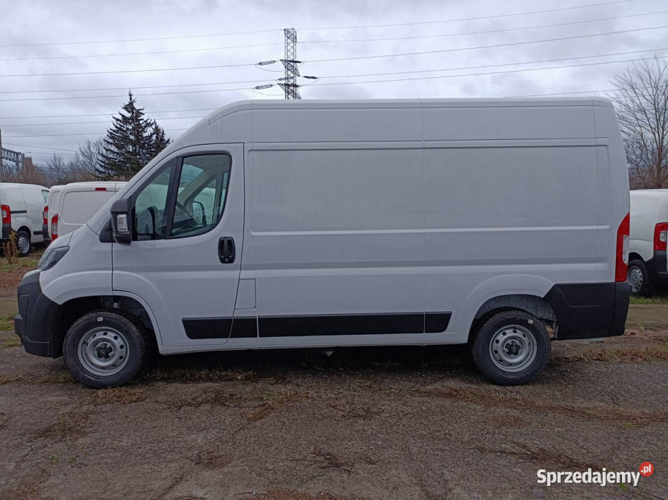 Opel Movano NOWY MODEL Opel Movano Furgon 140 2200cm3 mazowieckie Warszawa
