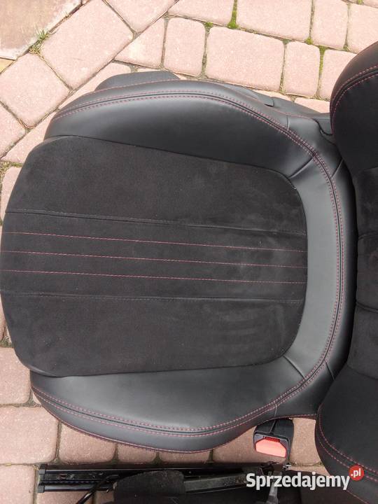 Sprzedam dwa fotele osobowe Jakubowice Konińskie-Kolonia