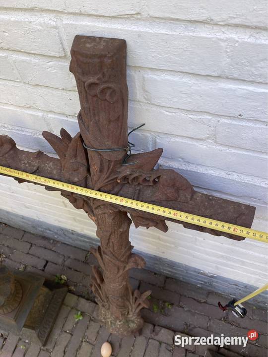 Pałacowy komplet krzyż kandelabr żeliwo 100 Bystrzyca Kłodzka