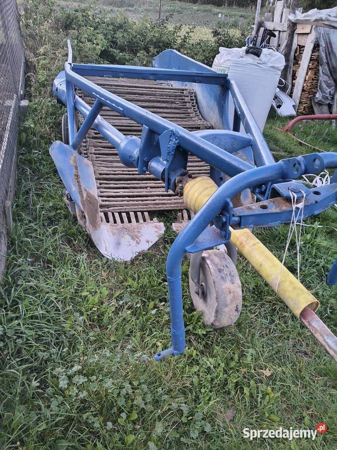 Rozsiewacz do nawozuwapna nieuszkodzony lubelskie Krasnobród sprzedam