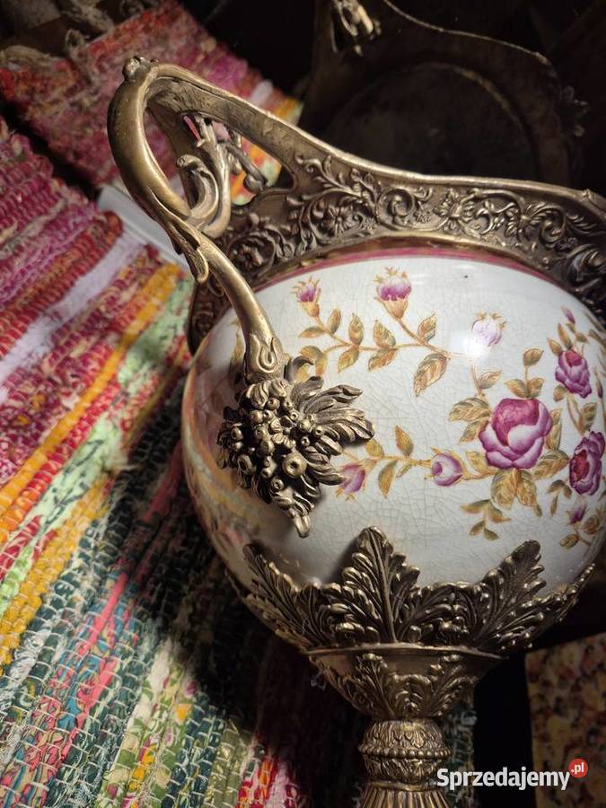 Waza porcelanowa z różami przepiękne okucie Wrocław sprzedam