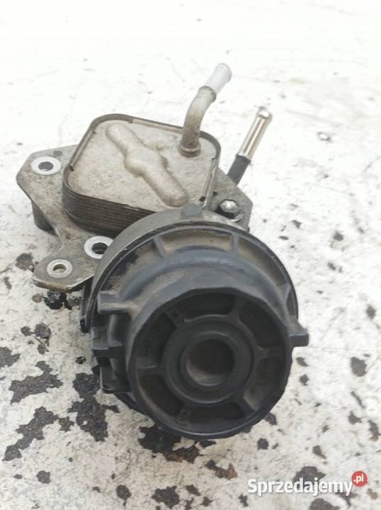 OBUDOWA FILTRA OLEJU 14 D4D Toyota Auris I