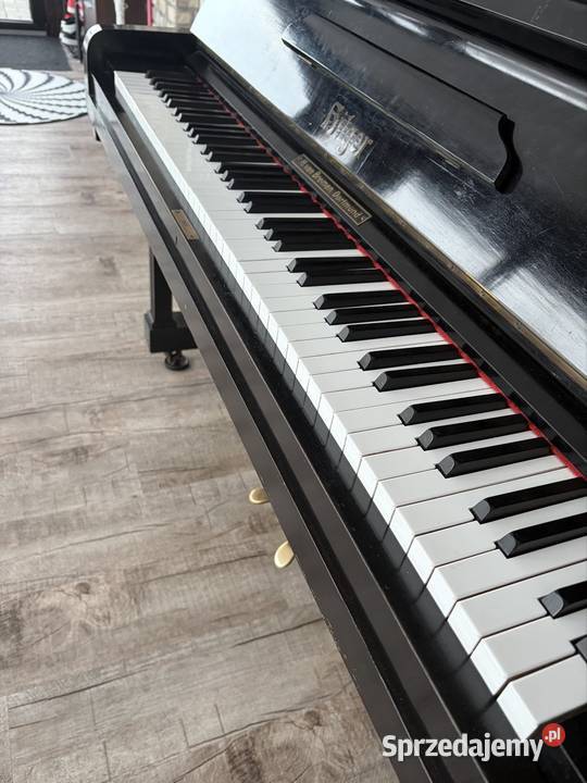 Pianino Hilger w stanie