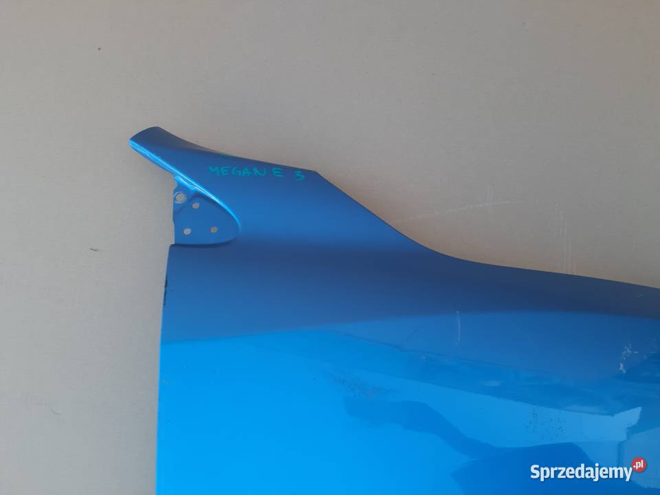 RENAULT MEGAN III BŁOTNIK PRAWY PRZÓD 8201560417 Trzciel