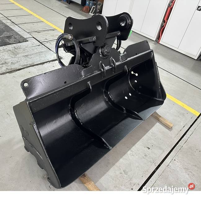 UŻYWANA ŁYŻKA SKARPOWA HYDRAULICZNIE UCHYLNA Tuliszków