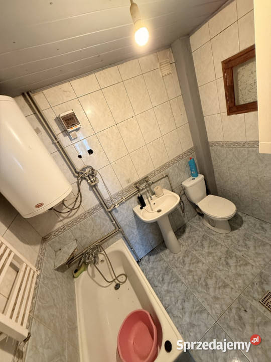 Dom w otulinie lasu 10 min Uniejowa Liczba pokoi 3 Wilczków