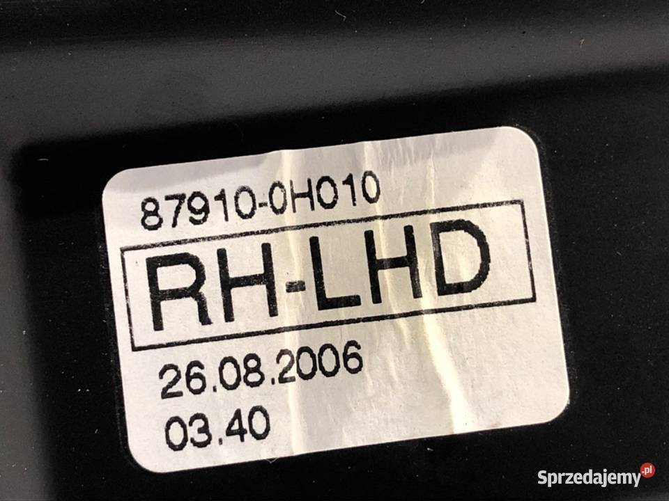 LUSTERKO PRAWY PEUGEOT 107 Hatchback 0514