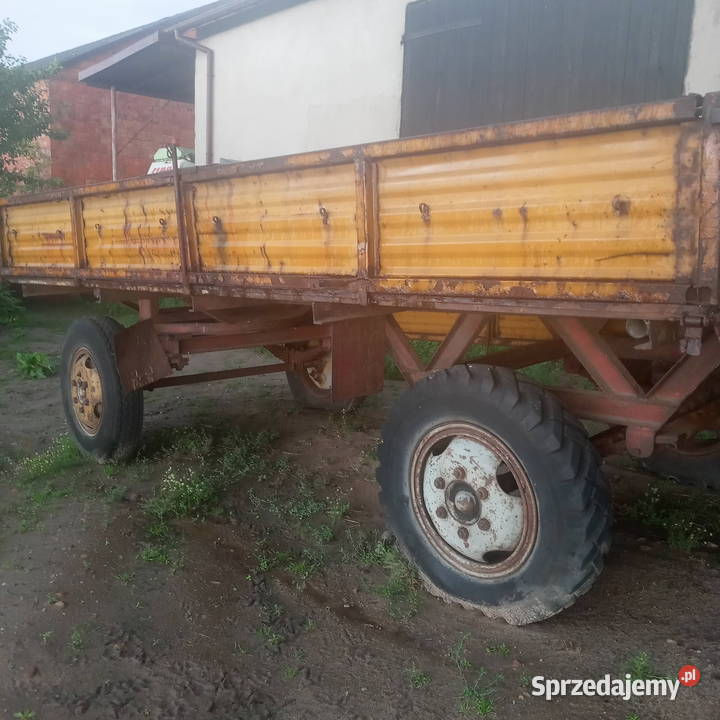 Przyczepa Przyczepy rolnicze Piątek