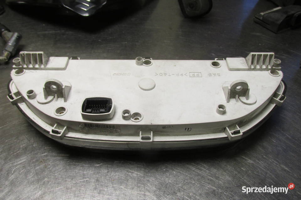 Licznik Suzuki AN 400 Burgman 20r części Liczniki Sandomierz