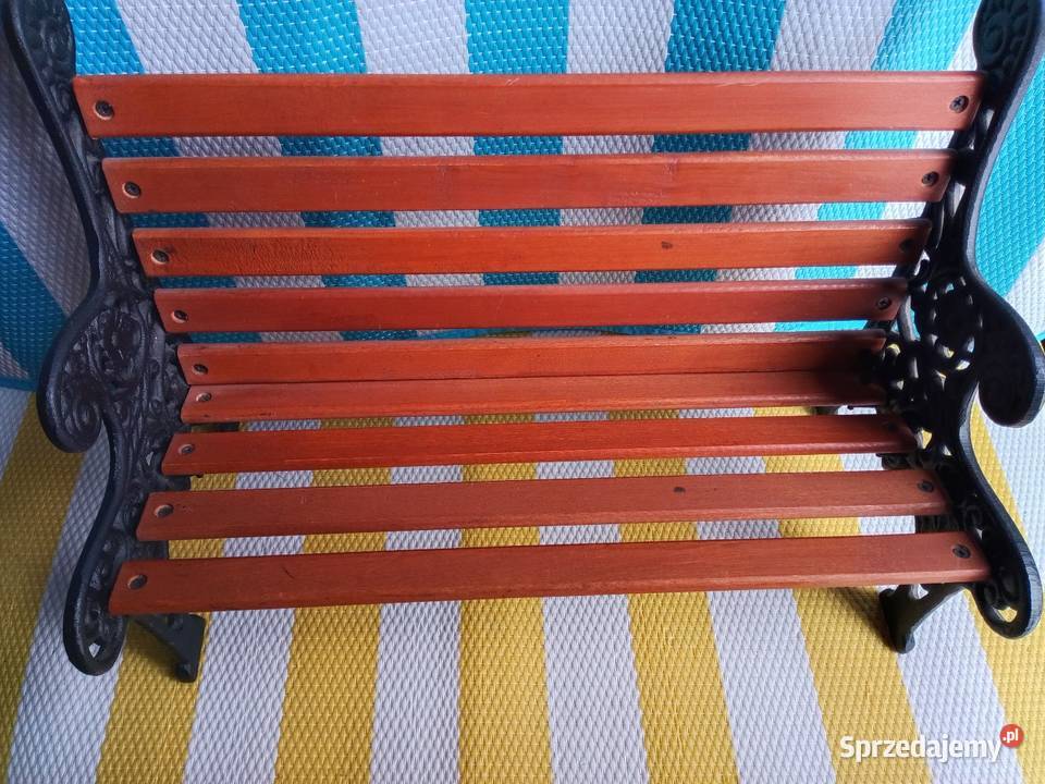 Ławkę sprzedam Borówno
