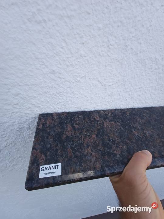 Schody parapety nagrobki z kamienia Turek