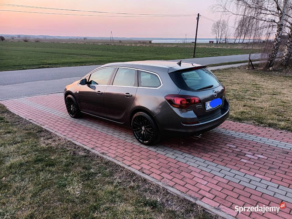 Astra J 20 cdti 2011r sprowadzony zarejestrowany Grudziądz