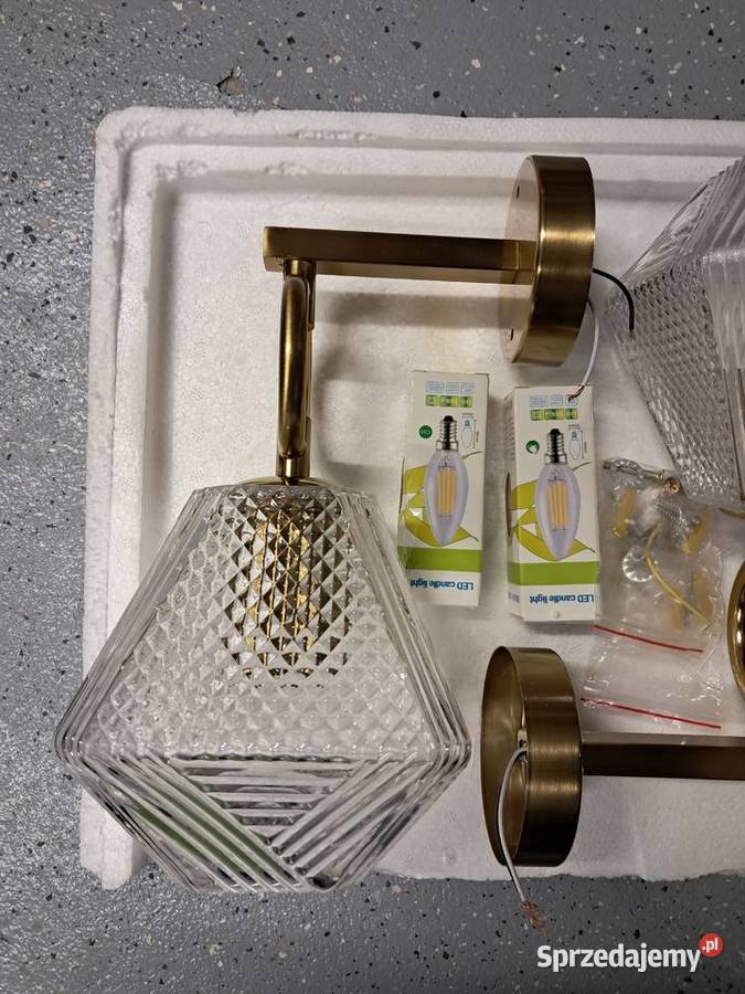 Sprzedam 2 nowe piękne kinkiety klosze ze szkła Sandomierz sprzedam