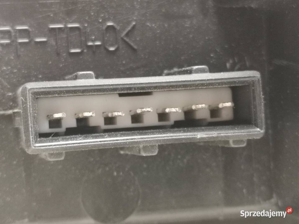 LAMPA PRAWY PRZÓD FIAT ALBEA 201 46840519