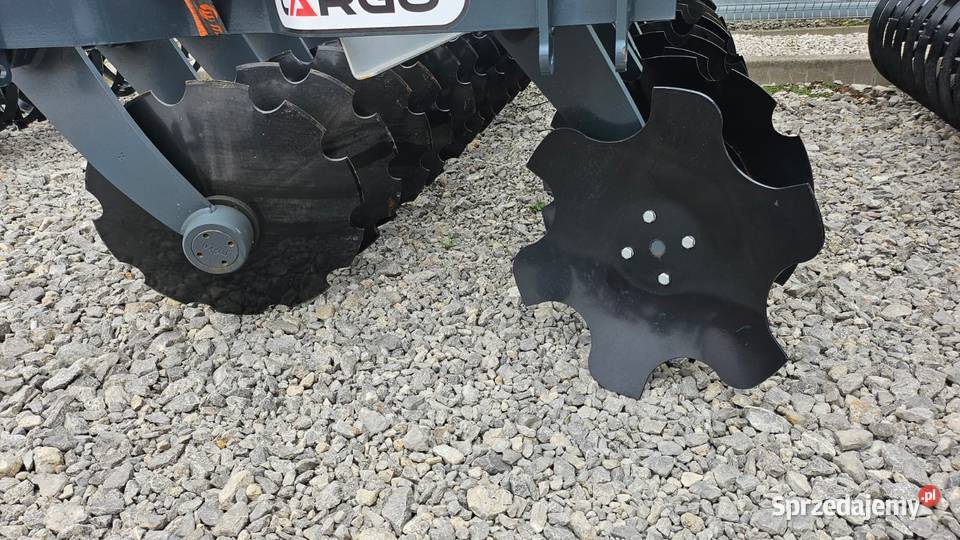 Kompaktowa brona talerzowa Cargo Gal 3000