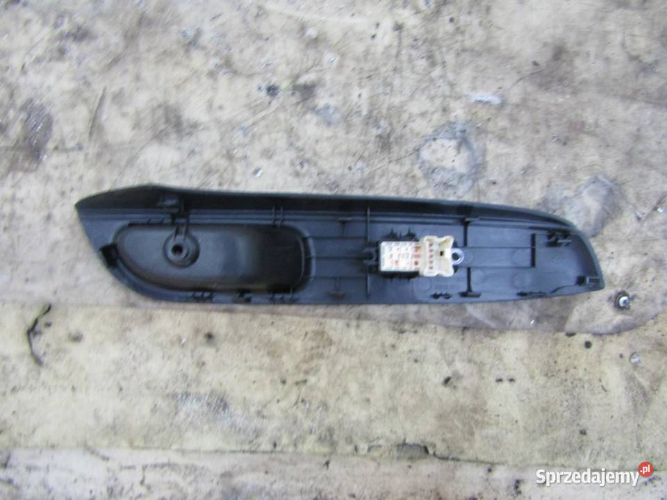 PRZEŁĄCZNIK PANEL STEROWANIA SZYBAMI LEWY PRZÓD sprzedam