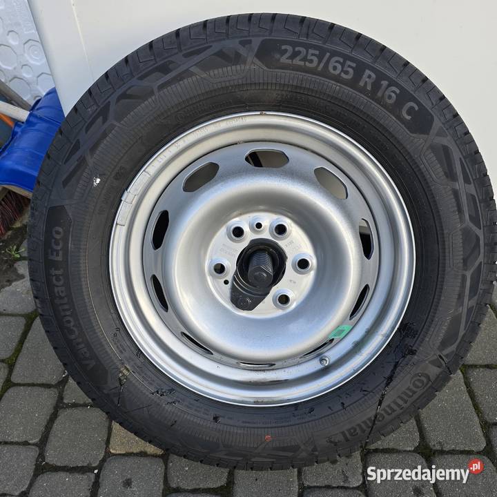 Komplet koło zapasowe Continental Iveco Daily Kraków sprzedam