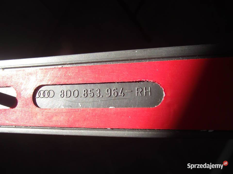 Audi A4 B5 Listwa drzwi Oryginał Listwy i nakładki Wrocław