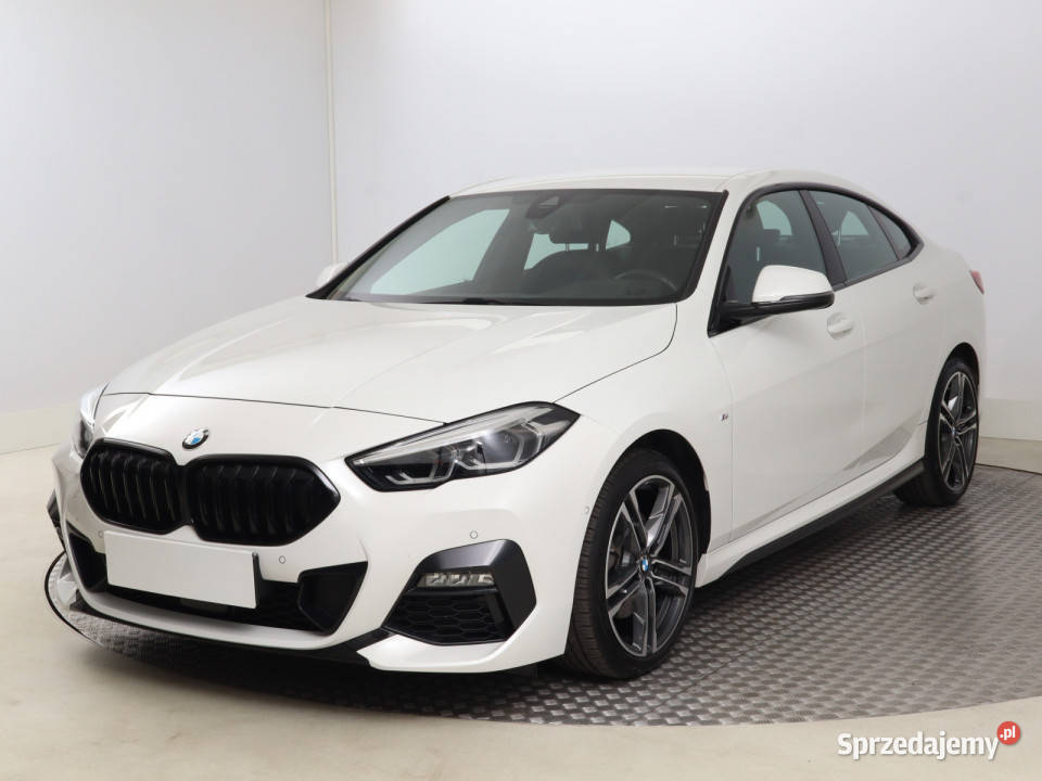 BMW 2 Gran Coupe 218i Gran Coup kamera cofania Bielany Wrocławskie