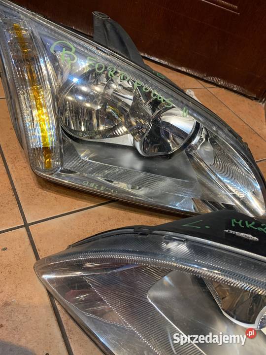 Lampy prawa i lewa FORD MK2 Focus prawie nowe Margonin