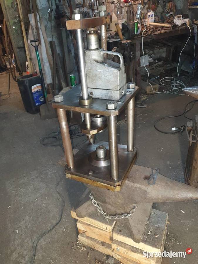 Maszyna wytrzymalosciowa