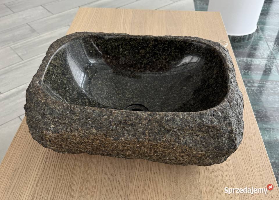 Umywalka nablatowa z kamienia naturalnego Warszawa
