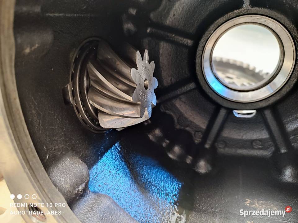 Dyferencjał 9X31 SPICER 212604 DANA 751982 Części maszyn i innych pojazdów Wilkowo sprzedam