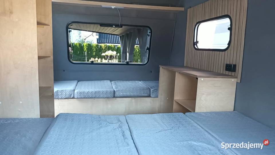 PRZYCZEPA KEMPINGOWA NIEWIADÓW N126N IDEALNA