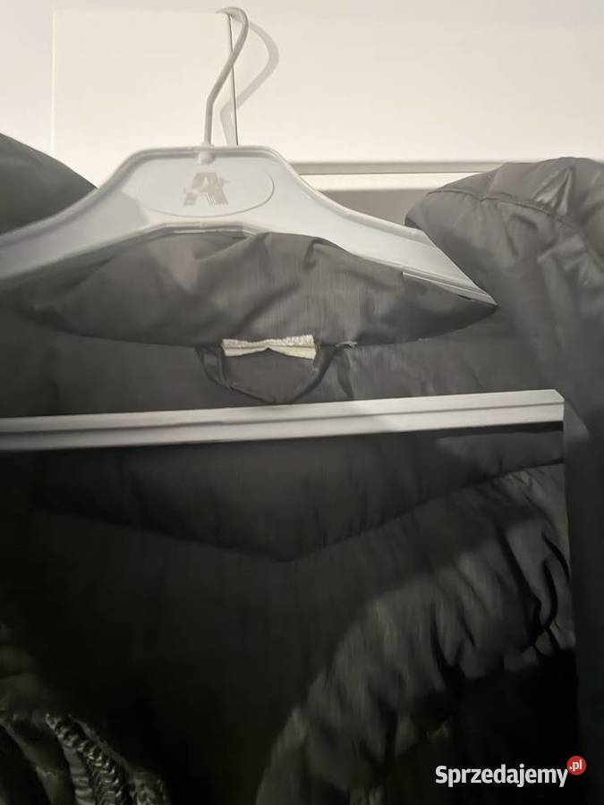 Oryginalna Kurtka Nike pikowana L 178182 z mała