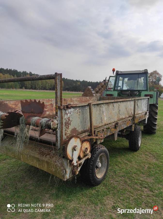 Rozrzutnik obornika dwuosiowy Czarna Białostocka nieuszkodzony Długosiodło