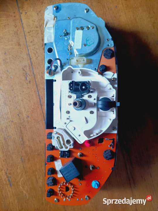 Licznik prędkościomierz zegary mercedes w124 sprzedam