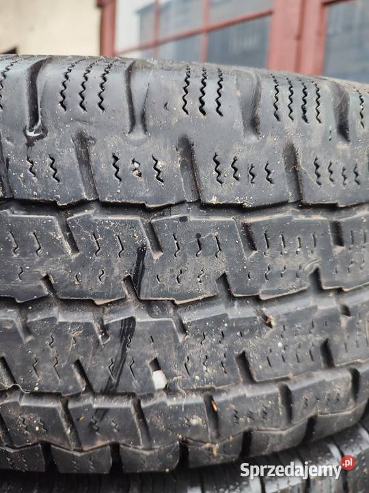 Opony wzmocnione zimowe do busa 20575 R 16 c Praszka
